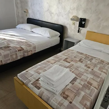 Hotel Paper Moon à Bellaria-Igea Marina Extérieur photo