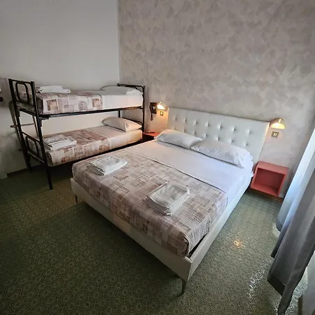 Hotel Paper Moon à Bellaria-Igea Marina Extérieur photo