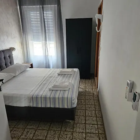 Hotel Paper Moon à Bellaria-Igea Marina Extérieur photo